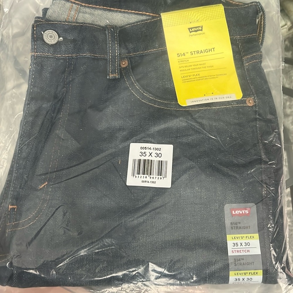 Levis 514 Straight size 35x30